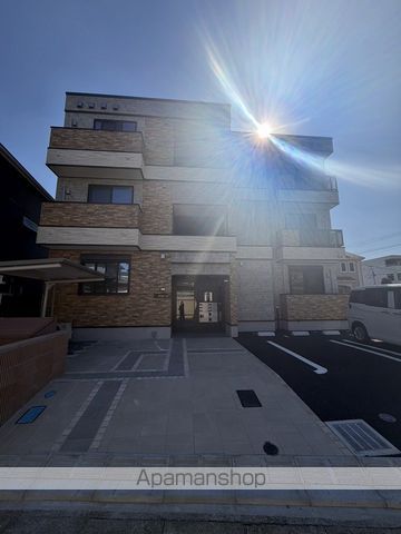 プラシードの外観写真