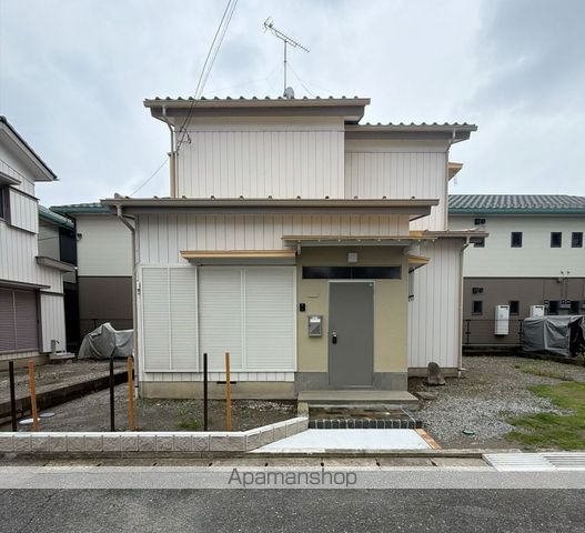 武蔵野線 新三郷駅 徒歩33分 2階建 築43年の外観写真