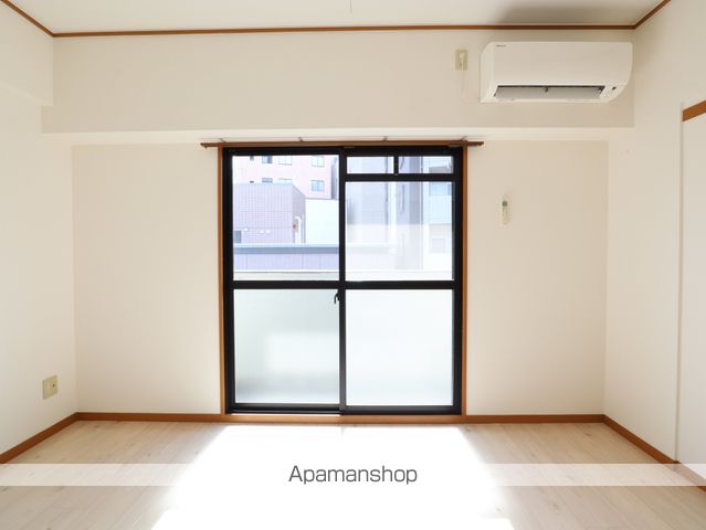 ドール新栄の内装写真
