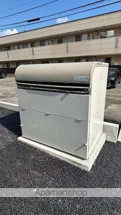 ラヴィ新八代[1LDK/34.36m2]の外観5