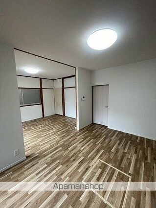 手平６丁目戸建[4LDK/97.26m2]の内装4