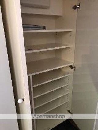 ＫＡＭＥＩ．ＢＬＤ[1LDK/42.34m2]の玄関