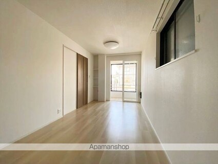 アゴーラ　Ａ棟[1LDK/39.17m2]のリビング・居間