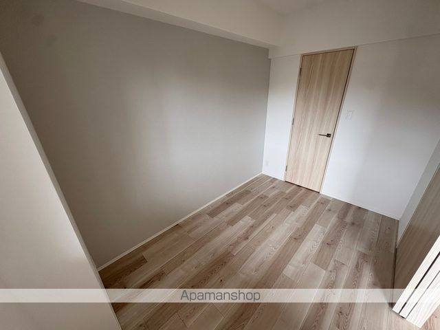 スプランディッド新大阪VIIIの内装写真