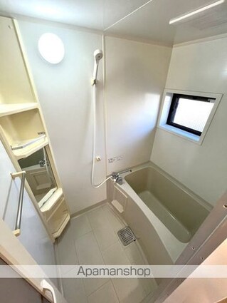 アイリスガーデン菰池　Ｂ棟[2DK/42.08m2]のバス