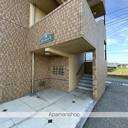 エフィーセントｉ[2LDK/56.76m2]のエントランス