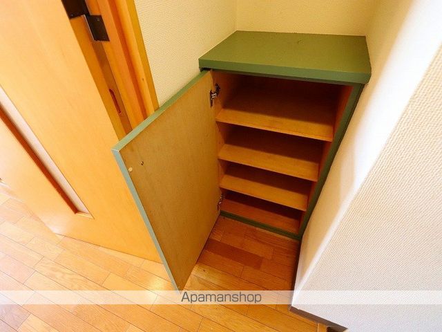 ノルウェーの森の内装写真