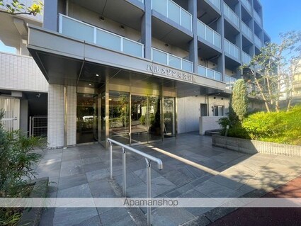 パルメゾン見次公園[1K/25.49m2]のエントランス