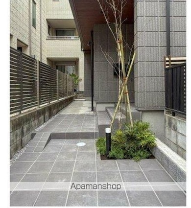 東京都世田谷区駒沢２丁目[3LDK/127.49m2]の外観2