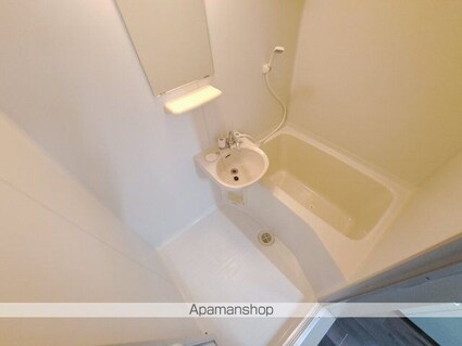 ヴィラ花みずき[1K/28.35m2]のバス