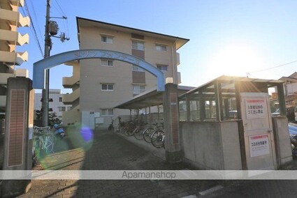 メゾンフォンテーヌ[3LDK/62.37m2]の外観2