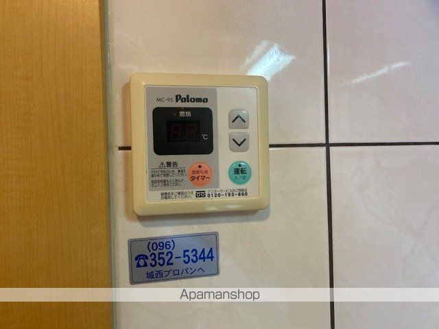 ラファエルの内装写真