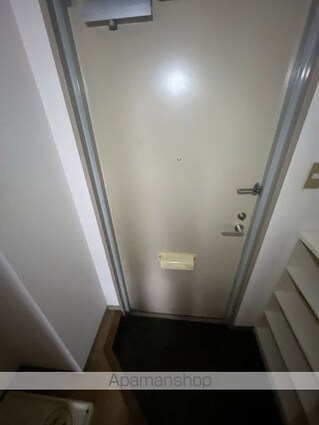 滋賀県草津市野路東４丁目[1K/20.7m2]の玄関
