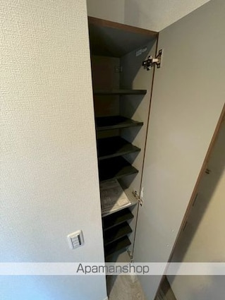 Ｒａｓｓｕｒｅｒ　Ｆ[1LDK/33.68m2]の内装9