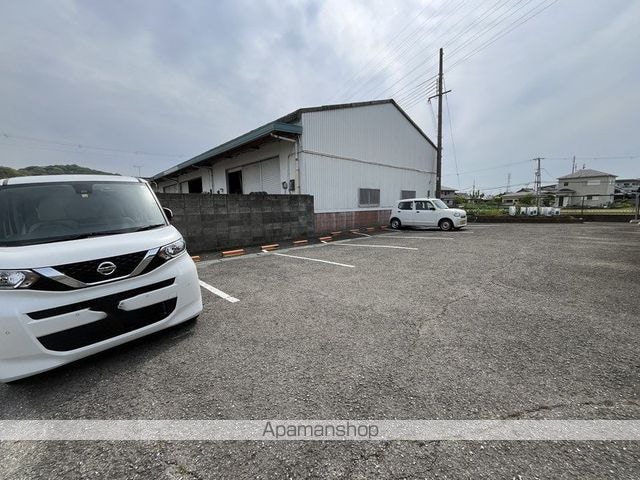 シティハイツタムラ[2DK/40m2]の駐車場