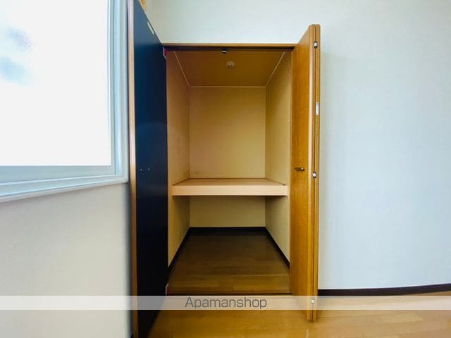 ユニBOX2の内装写真