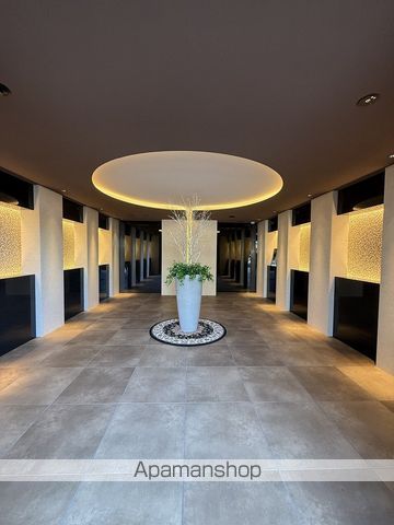 ESーGRANDE長居パークフロントの玄関写真