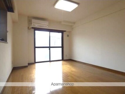 東京都世田谷区松原２丁目[1K/28.69m2]のリビング・居間