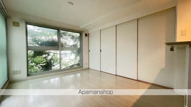 モルティーニ南円山の内装写真