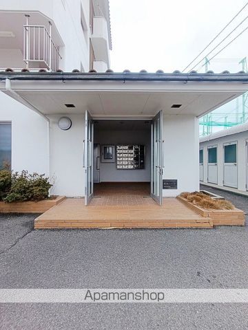 東洋ハイツの玄関写真