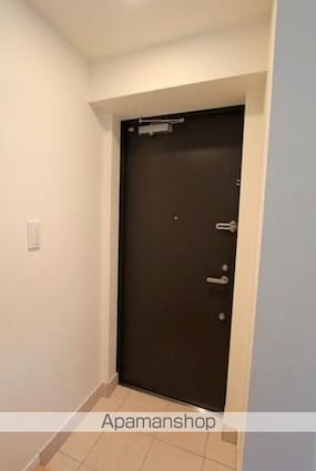 東京都世田谷区羽根木１丁目[1K/25.06m2]の玄関