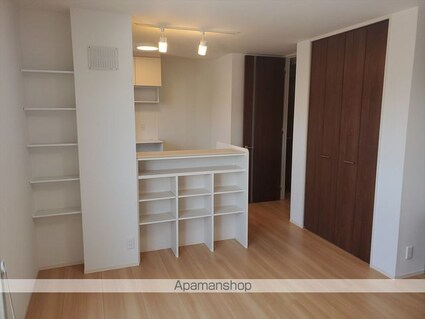 レーヴ渚[1LDK/43m2]のリビング・居間