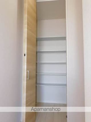 ルーチェレ・ドーマ　Ｂ棟[1LDK/44.33m2]の内装2