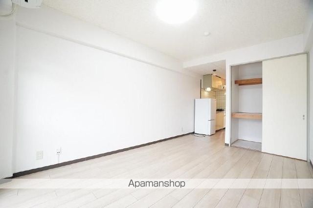 ハイツ島塚の内装写真