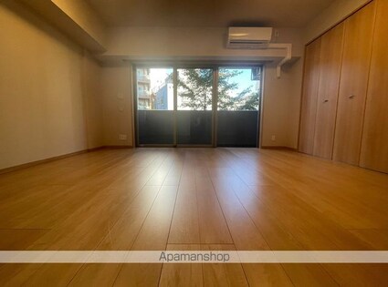 東京都中野区新井２丁目[1R/36.94m2]のリビング・居間