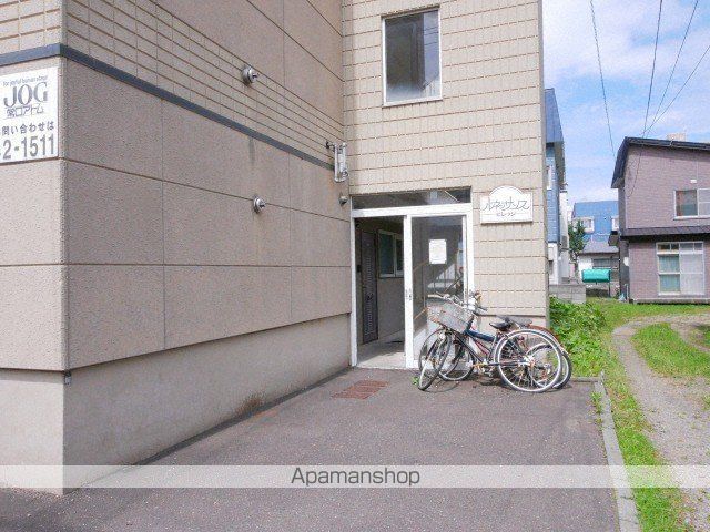 ルネッサンスビレッジの玄関写真