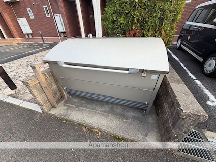 Ｈ＆Ｐ[2LDK/56.19m2]の共用部1