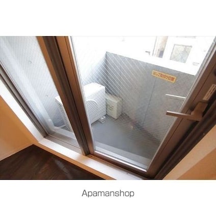 メイプル新中野[1R/35.84m2]のバルコニー