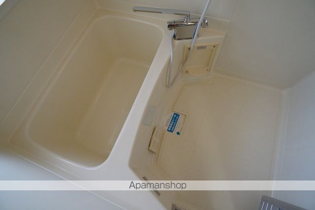 半田ビレッジ6号棟の内装写真