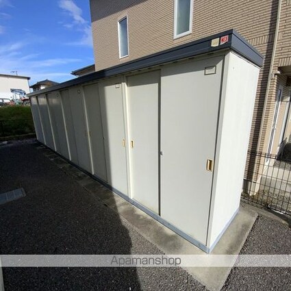 グリーン・グラスＢ[2LDK/58.8m2]の共用部1