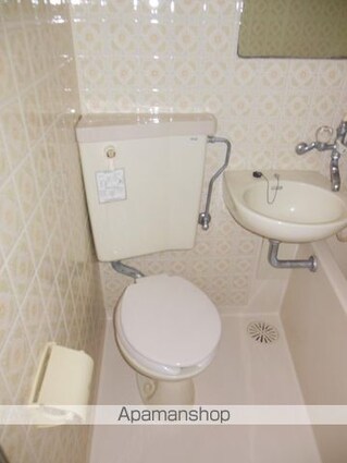 東京都三鷹市井口１丁目[1R/16.8m2]のトイレ