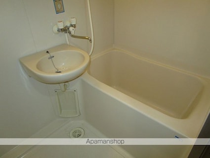 ベルビュー支倉[1K/32m2]のバス