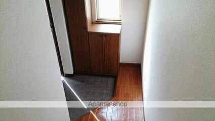 和歌山県和歌山市木ノ本[2DK/54.32m2]の玄関