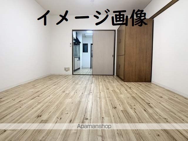 鈴信マンションの内装写真
