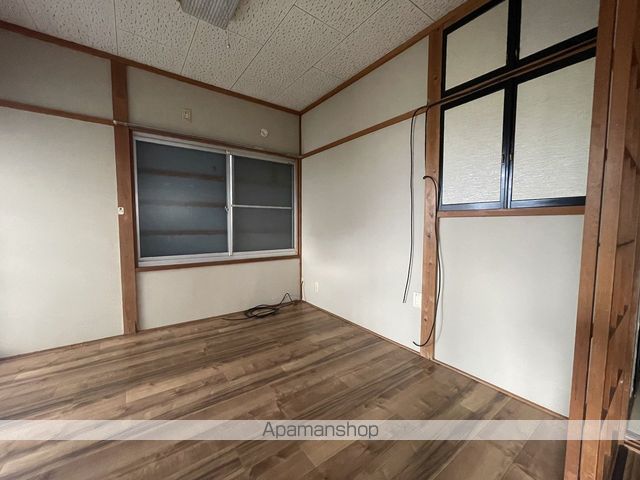 浜松市中央区 1階建 築35年の内装写真