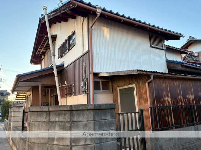 日夏町貸家の外観写真