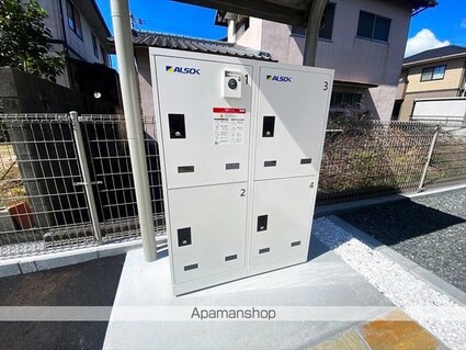 アゴーラ　Ａ棟[1LDK/47.74m2]の共用部2