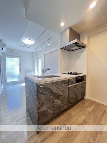 S-RESIDENCE近代美術館前の内装写真