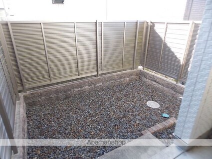 ゴールデンハイム水野[1R/30.2m2]のバルコニー