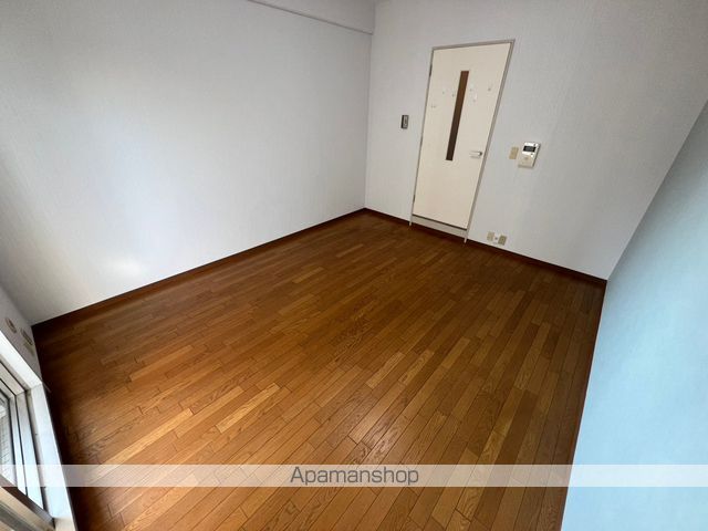 十三本町ユニハウスの内装写真