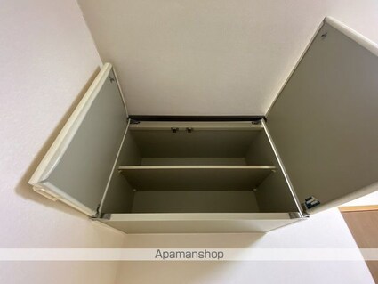 サープラスジュン[1K/29.1m2]の内装3