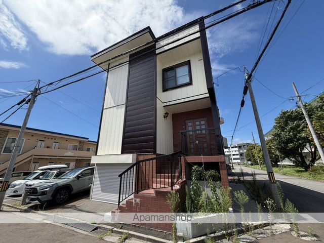 五稜郭町18番貸家