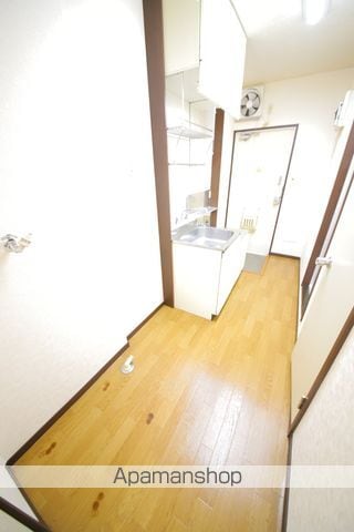 ロベールユウの内装写真