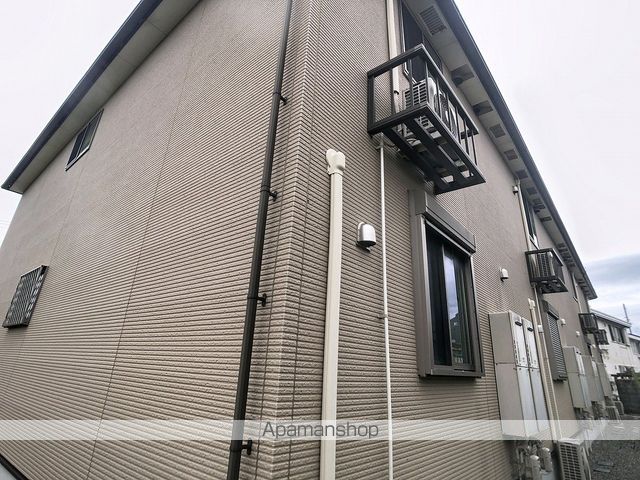 カーサアニューの外観写真