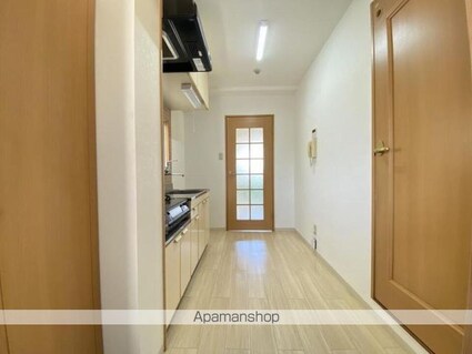 メルシーコート湊町[1K/30.4m2]の内装8