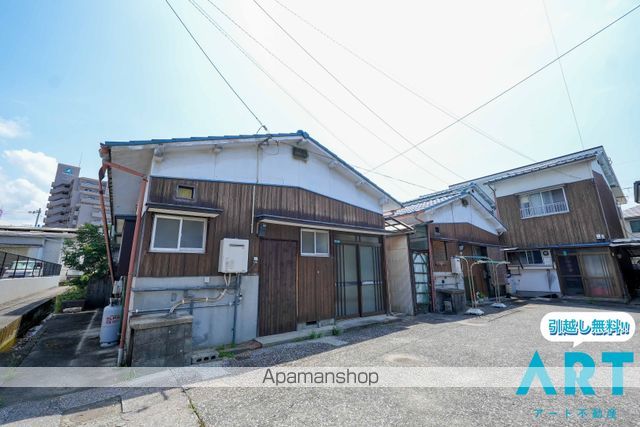 伊予鉄道郡中線 土居田駅 徒歩8分 1階建 築57年の外観写真